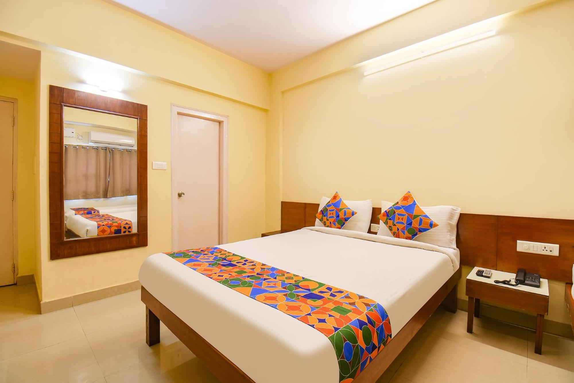 Fabhotel Prime Yash Residency - Nr Lonavala Railway Station Екстериор снимка