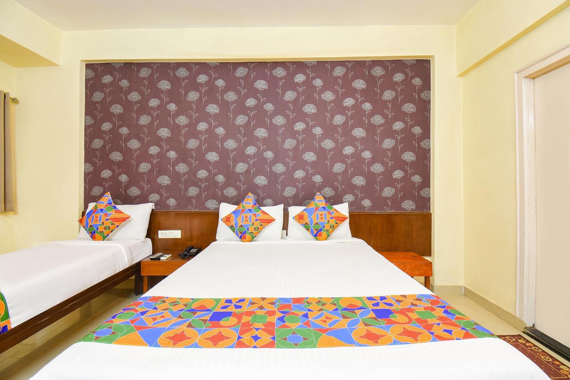 Fabhotel Prime Yash Residency - Nr Lonavala Railway Station Екстериор снимка