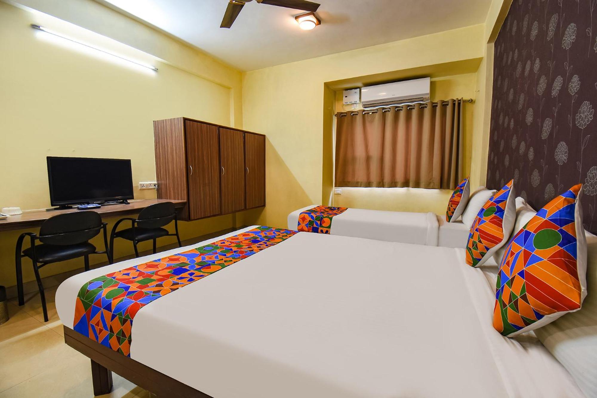 Fabhotel Prime Yash Residency - Nr Lonavala Railway Station Екстериор снимка